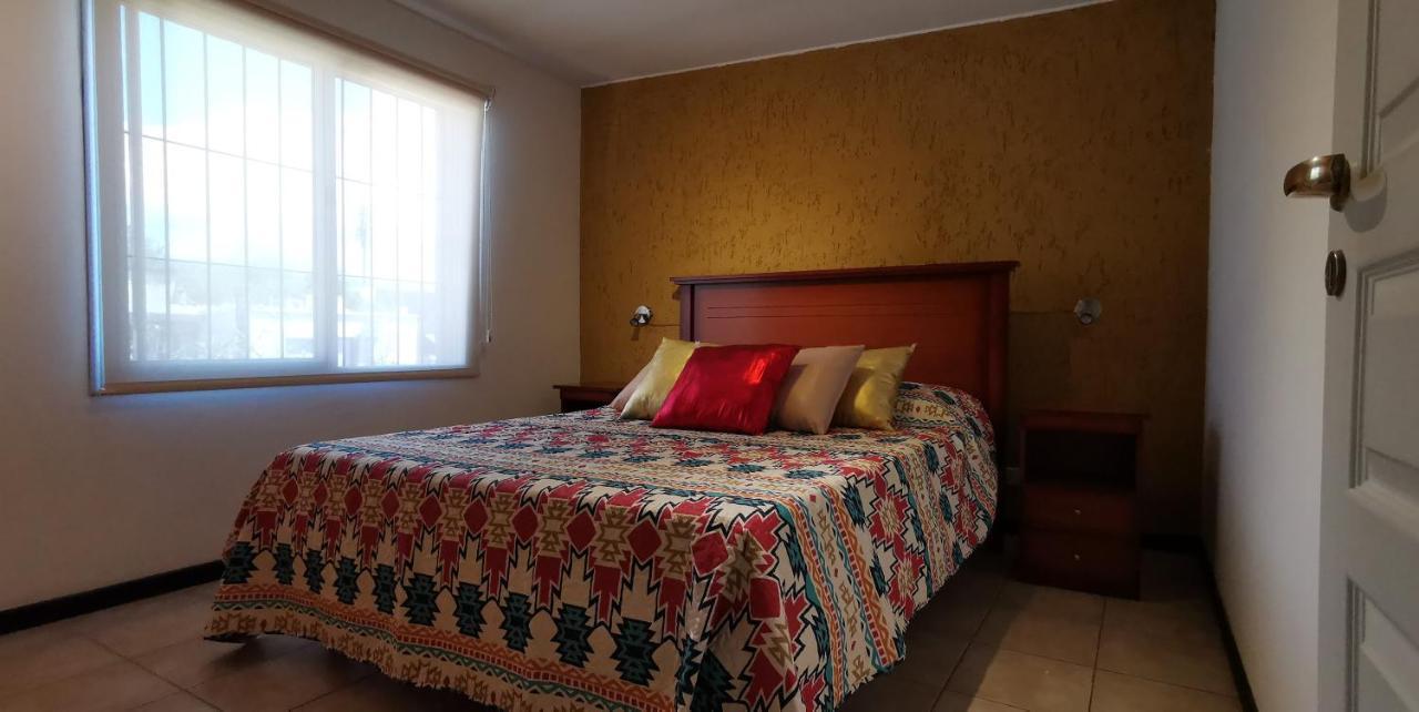 Belgrano Apartment Con Cochera Mendoza Luaran gambar