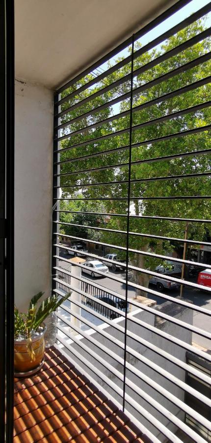 Belgrano Apartment Con Cochera Mendoza Luaran gambar