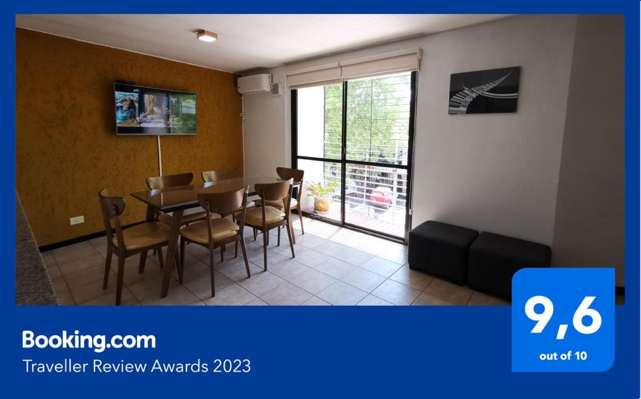 Belgrano Apartment Con Cochera Mendoza Luaran gambar